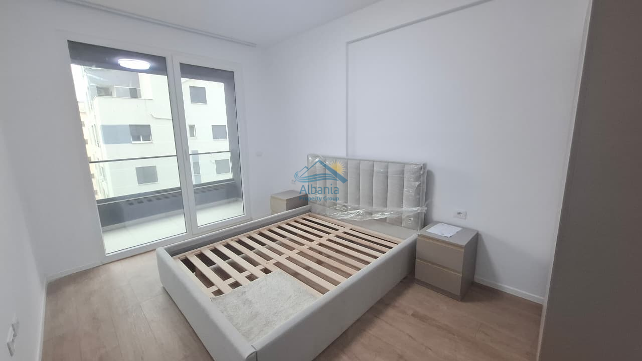 5 Apartment For Long Term Rent In Lungomare Vlore, Rr.Reshat Osmani